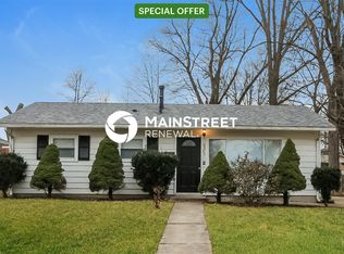 5806 Alanadale Dr, Louisville, KY 40272
