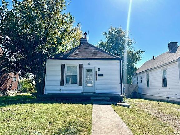 3rd image of 5908 W Park Ave