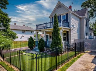 3325 W 98th St, Cleveland, OH 44102