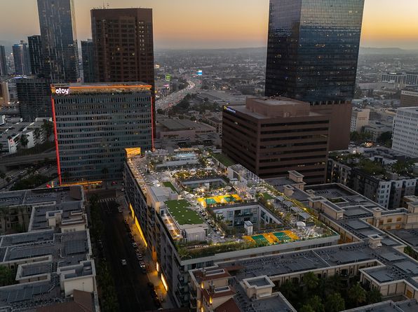1027 Wilshire Blvd APT 304