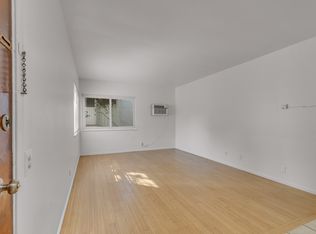 831 S Gramercy Pl APT 8, Los Angeles, CA 90005