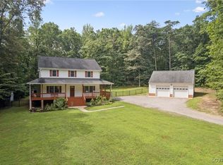 102 Oak Knoll Pl, Bumpass, VA 23024