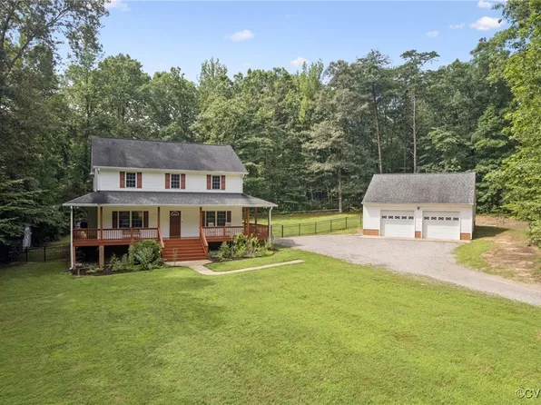 102 Oak Knoll Pl, Bumpass, VA 23024