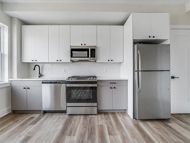 237 Washington St #503 — Photo 1