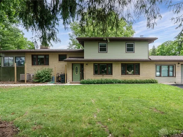 365 E Enon Rd, Yellow Springs, OH 45387