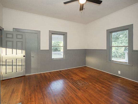 5th image of 515 Wheeler St