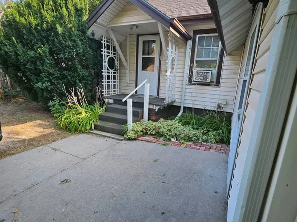 133 1/2 N Pine St #133, Gordon, NE 69343