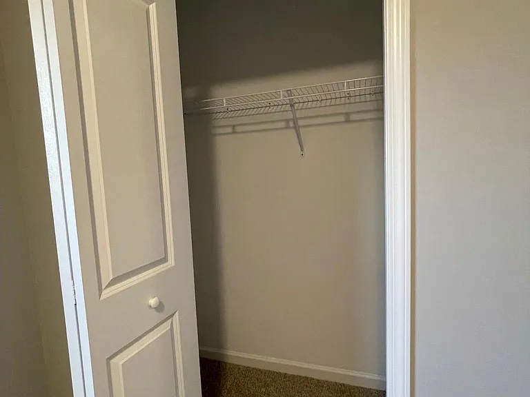 1358 Maple Grove Ln — Photo 21