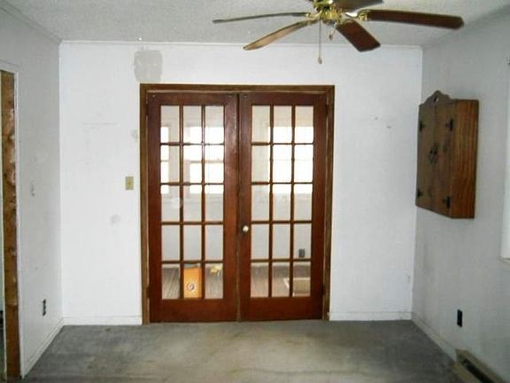 4th image of 28691 Pine Lodge Ln