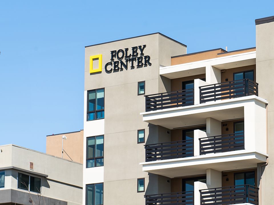 Foley Center - Asano on Fourth in the heart of Bankers Hill/Upper Little Italy