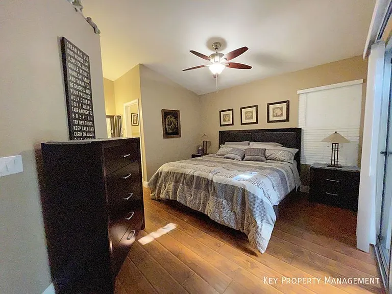 26 Avenida Picasso — Photo 15