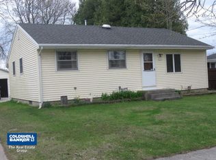 1637 Holly Dr, Manitowoc, WI 54220