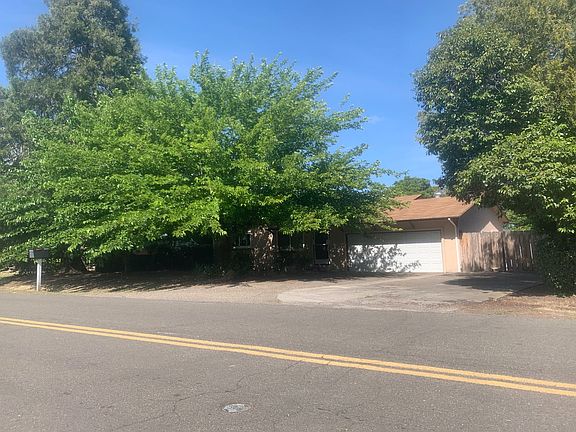 2nd image of 10268 N Garnet Ave