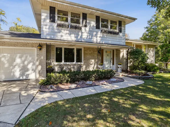 13042 S Forestview Rd, Palos Heights, IL 60463