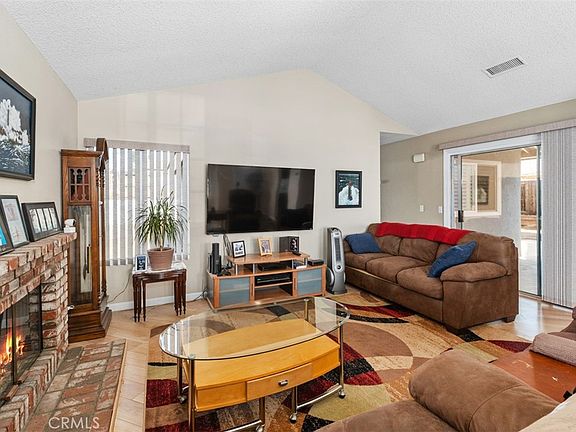 2nd image of 3129 Wickham Dr