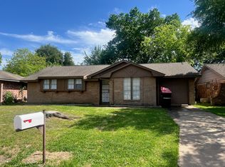 1027 Progreso Dr, Houston, TX 77038