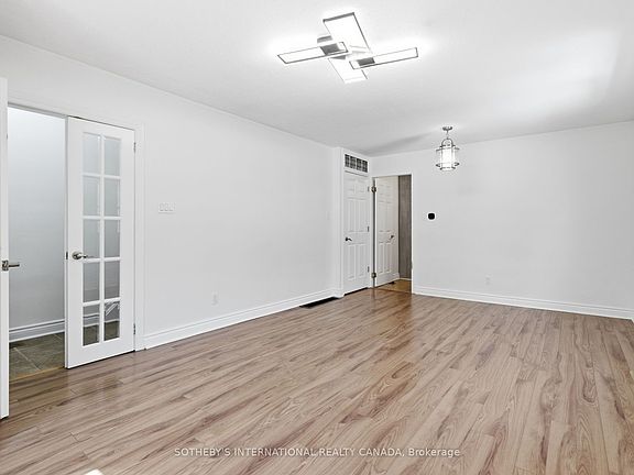 3rd image of 26 Magwood Ct