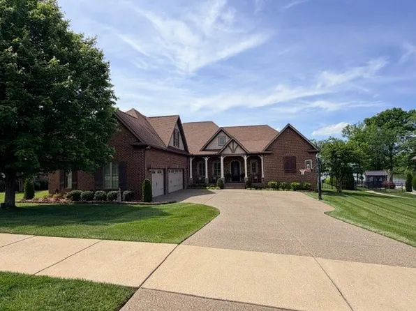 145 Windmill Pointe Cir, Hendersonville, TN 37075