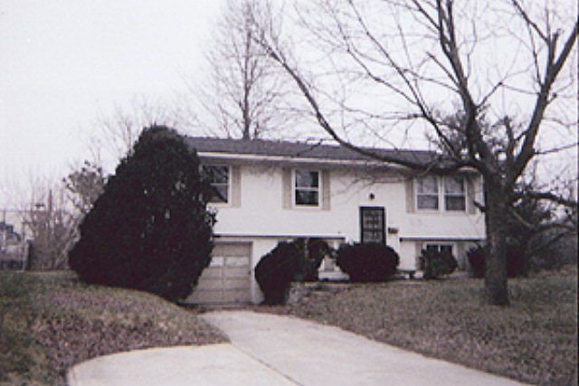 1st image of 822 King St