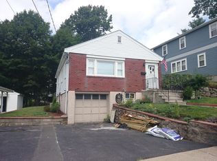 19 Bobolink St, West Roxbury, MA 02132