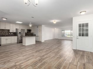 9863 W Country Club Ct, Sun City, AZ 85373