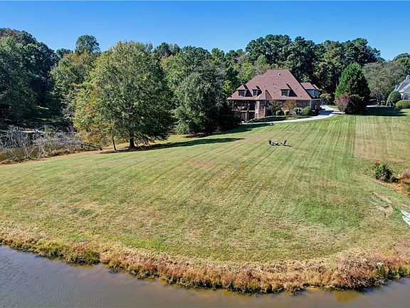 4th image of 6806 Polo Farms Dr