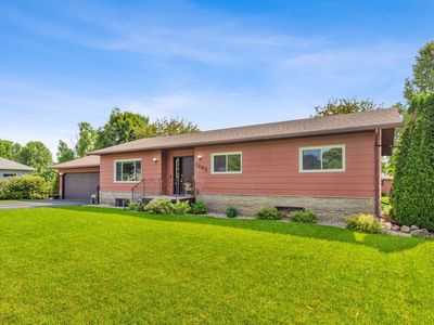 1205 Broadway St, Lisbon, ND, 58054