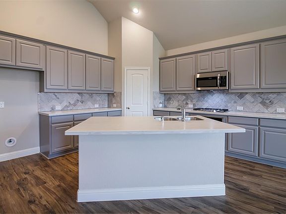 904 Manuel Drive Oliver Floor Plan Kitchen