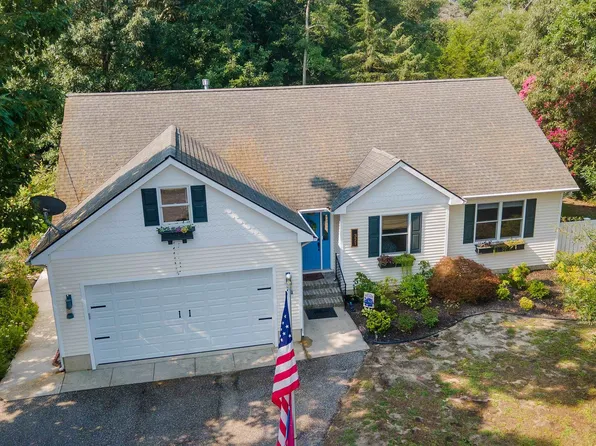 321 E Pacific Ave, Cape May Court House, NJ 08210