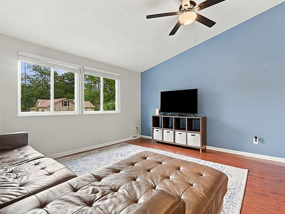 2nd image of 105 Flicker Ln