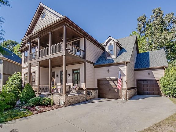 2nd image of 460 Warm Springs Ct