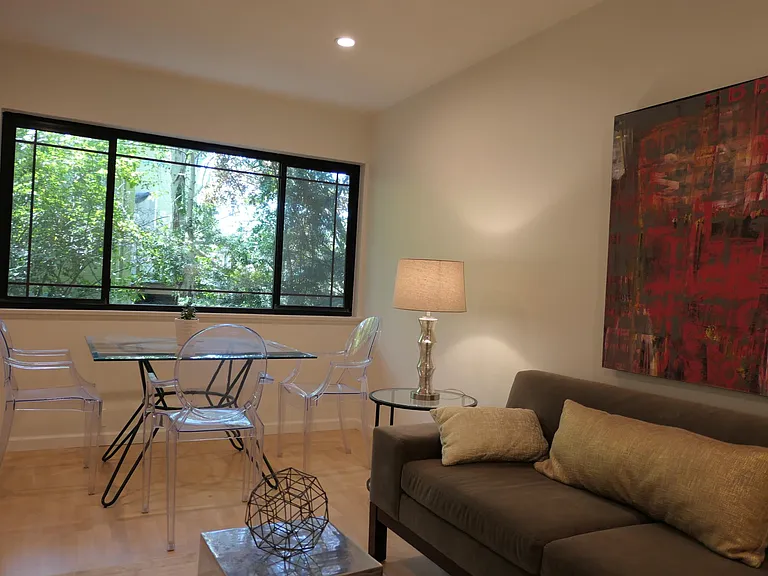 1623 Alcatraz Ave #C — Photo 5