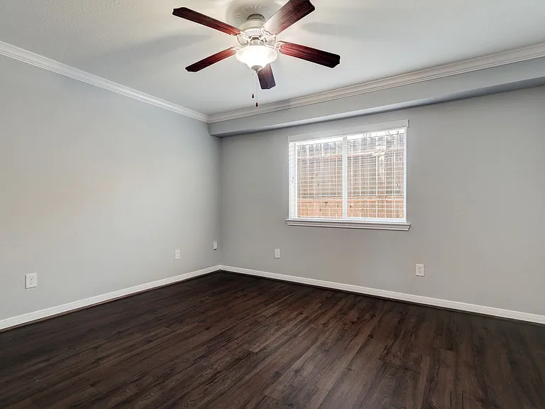 Timbergrove — Photo 35