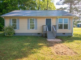 407 Red Barn Rd, Bowdon, GA 30108