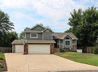 123 E Sandhill Rd, Derby, KS 67037