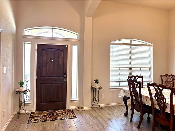 4th image of 2713 Wardford Way