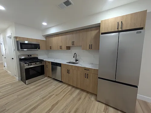 44 Warner St #7B Photo 1
