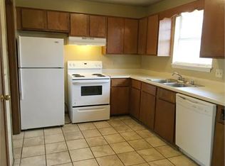 1571B Shannon St, Springdale, AR 72764