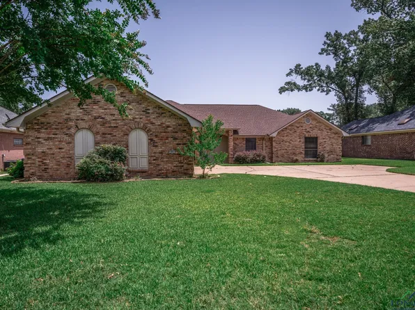 205 Lakewood Dr, Longview, TX 75604
