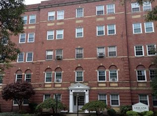 15820 Van Aken Blvd APT 101, Shaker Heights, OH