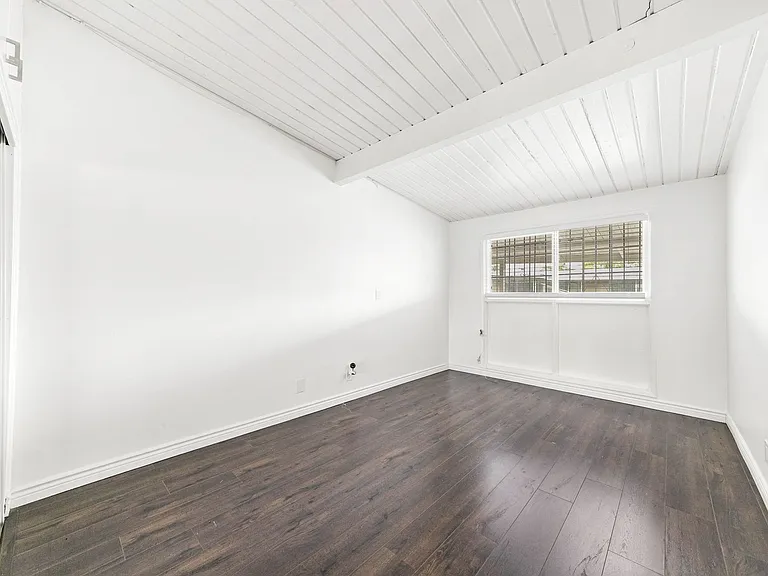 4115 Palmwood — Photo 10