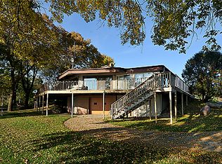 601 Riverview Dr, Marion, WI 54950