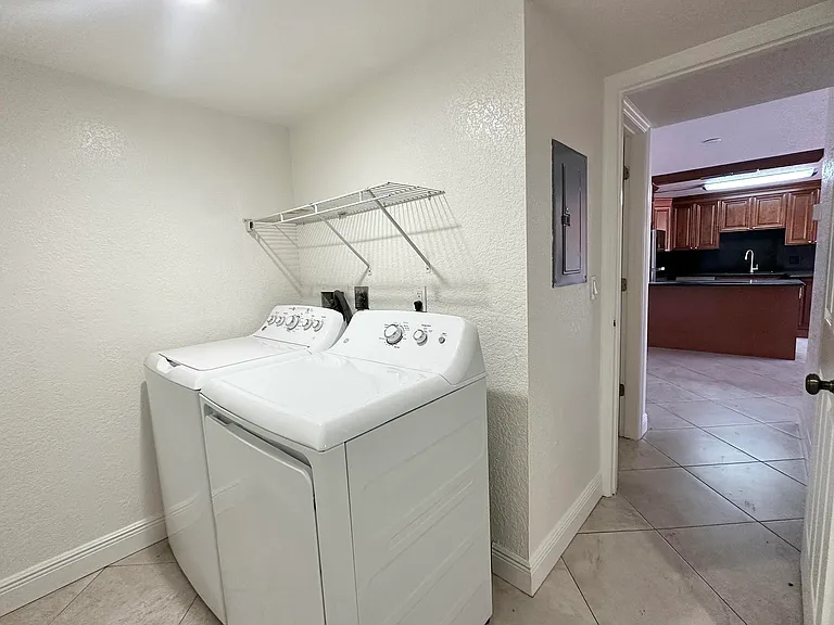 416 Arabian Rd — Photo 18