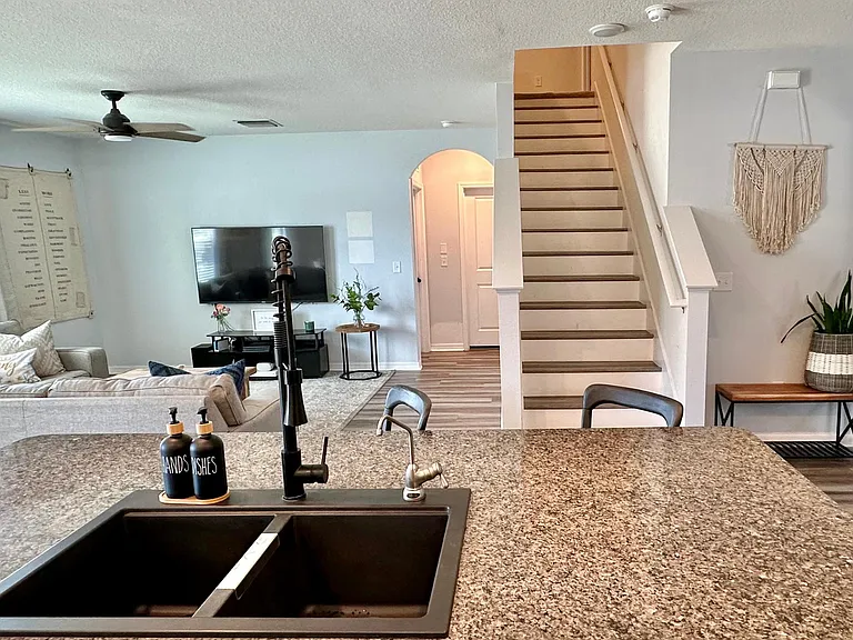 12025 Myrtle Rock Dr — Photo 7
