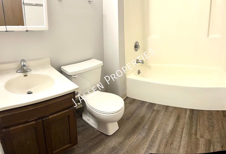 CedarDale Apartments 607 W Michigan Ave Norfolk NE Zillow