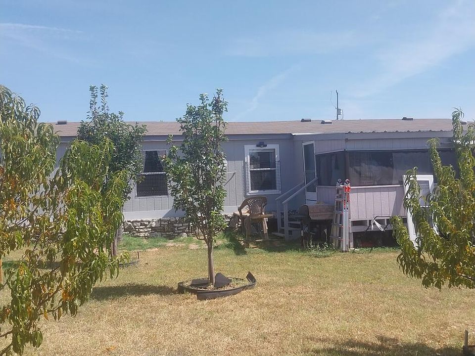 1st image of 216 Sarah Cir #27