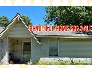 1004 Pecan Ln, Claremore, OK 74017