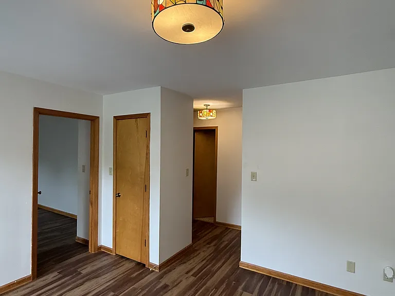 622 N Washington St — Photo 7