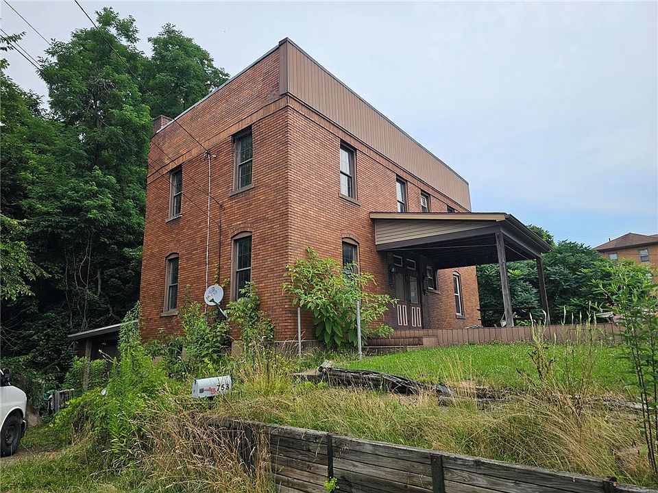 1st image of 753 4th Ave