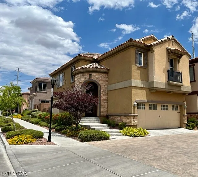 3 bed, 2.5 bath, 1873 sqft, $2,340 — Photo 3